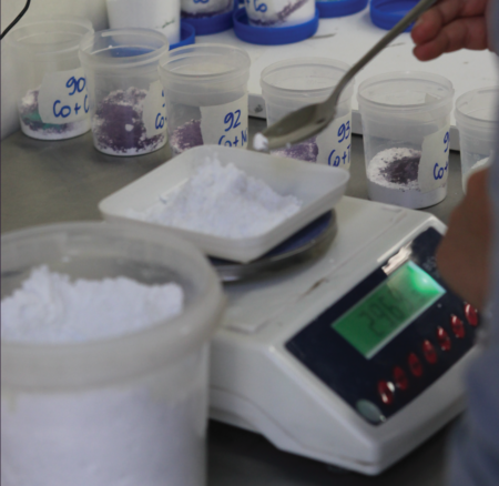 Sześć powodów, dla których warto robić własne szkliwa